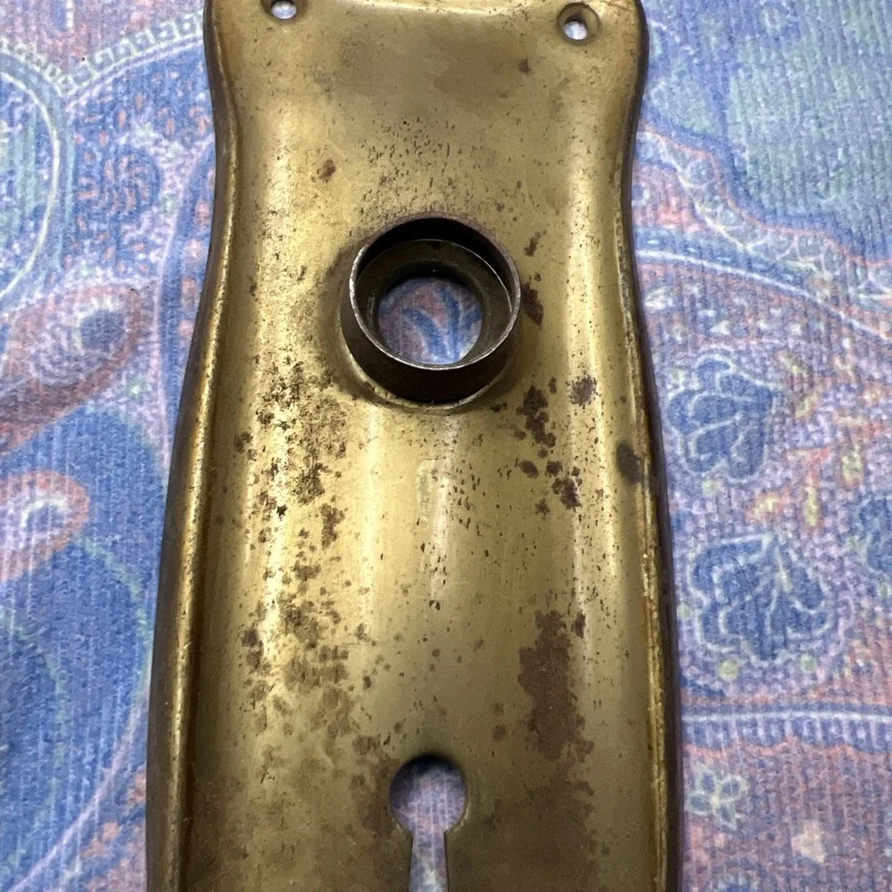 Set Of 2 Antique Victorian Brass Door Knob Backplates Keyhole Cast - Picture 9 of 10